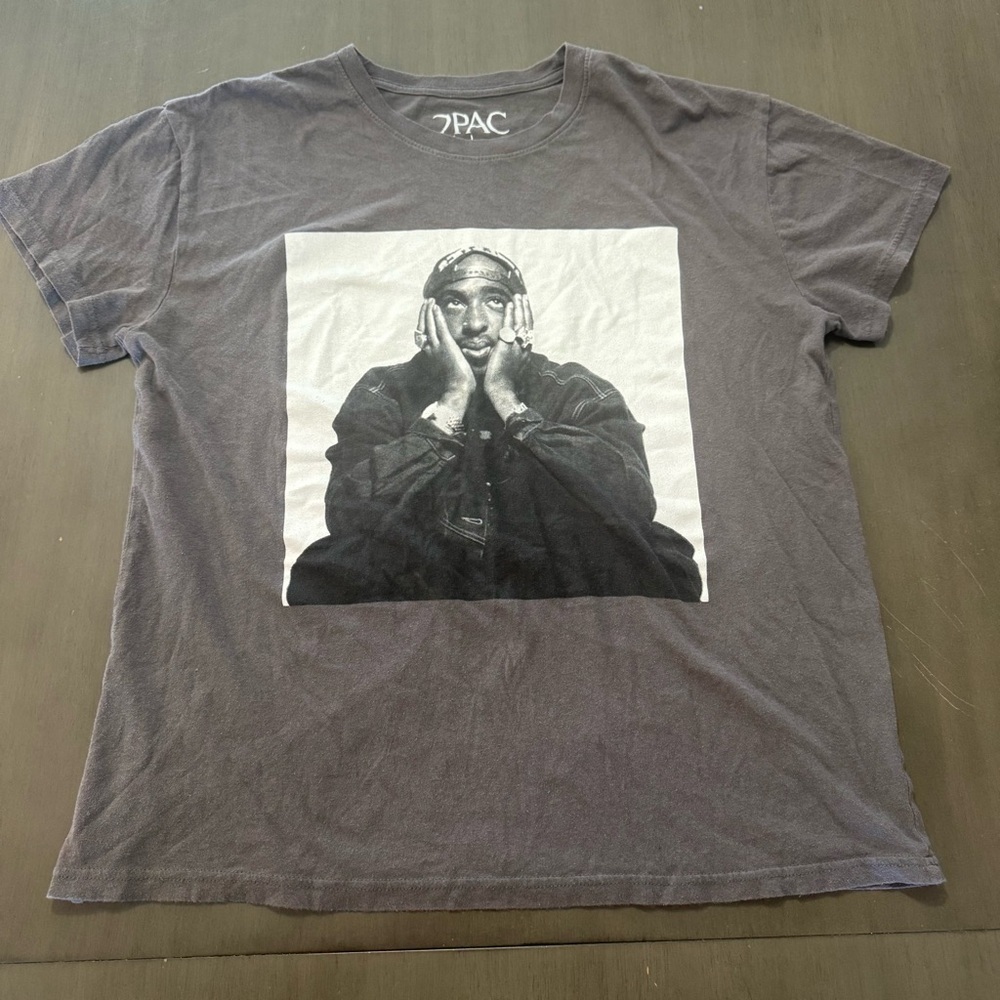 Tupac Shakur 90s Graphic Tshirt Gray Men’s Size L
